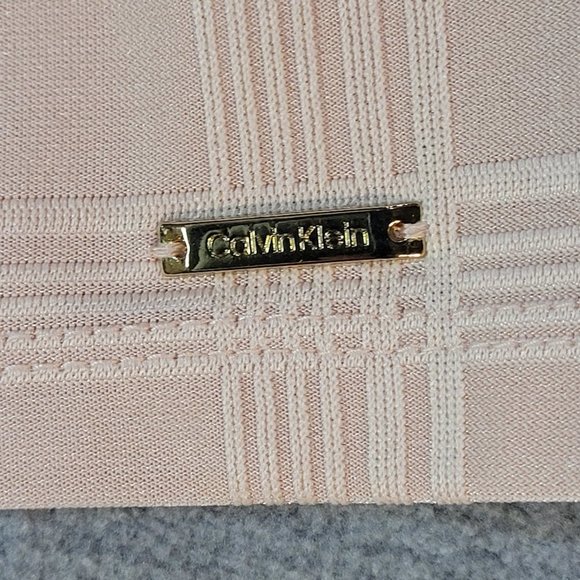Calvin Klein Womens Top SZ Small Blouse Sleeveless Pleated Neutral Blush - Picture 3 of 13